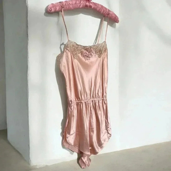 Vintage Y2K satin glam romper 100% silk coquette hyper feminine L - Picture 1 of 7